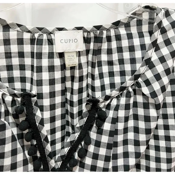 Cupio Womens Sz M Black White Gingham Pom Fringe Peplum Bell Sleeve Blouse Top - Picture 6 of 7